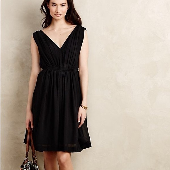 NWT Anthropologie HD in Paris Black V-Neck Pleated Dress Size 8 – $148 Retail - Picture 1 of 11